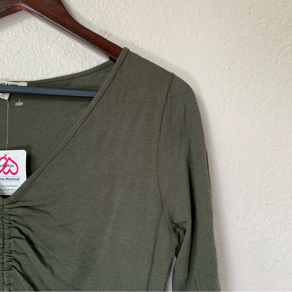 Heart & Hips Shirt Womens Large Olive Green Long Sleeve Top Cinch Drawstring - Picture 2 of 11